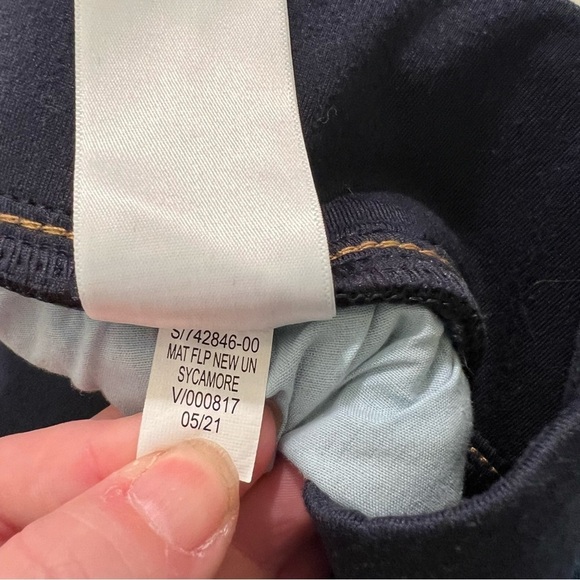 Old Navy Maternity Front-Low Panel Distressed Skinny Jean 4S - Picture 14 of 14